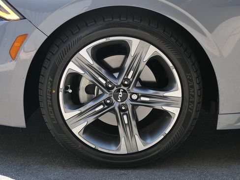 Used 2023 Kia K5 EX FWD image 8