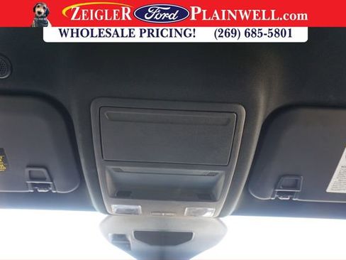 Used 2025 Ford Escape ST-Line image 29