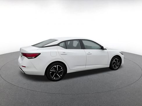 Used 2025 Nissan Sentra SV image 15