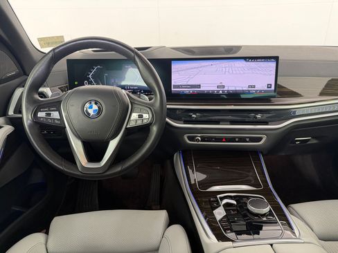 Used 2024 BMW X5 xDrive40i w/ Premium Package AWD/4WD image 31