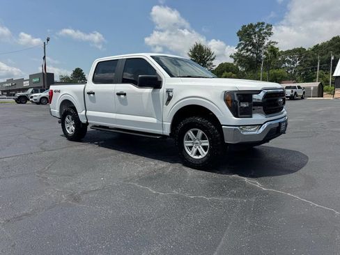 Used 2022 Ford F150 XLT w/ Trailer Tow Package AWD/4WD image 4