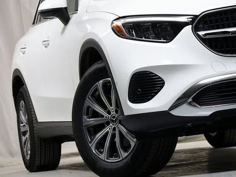 Certified 2026 Mercedes-Benz GLC 300 4MATIC image 4