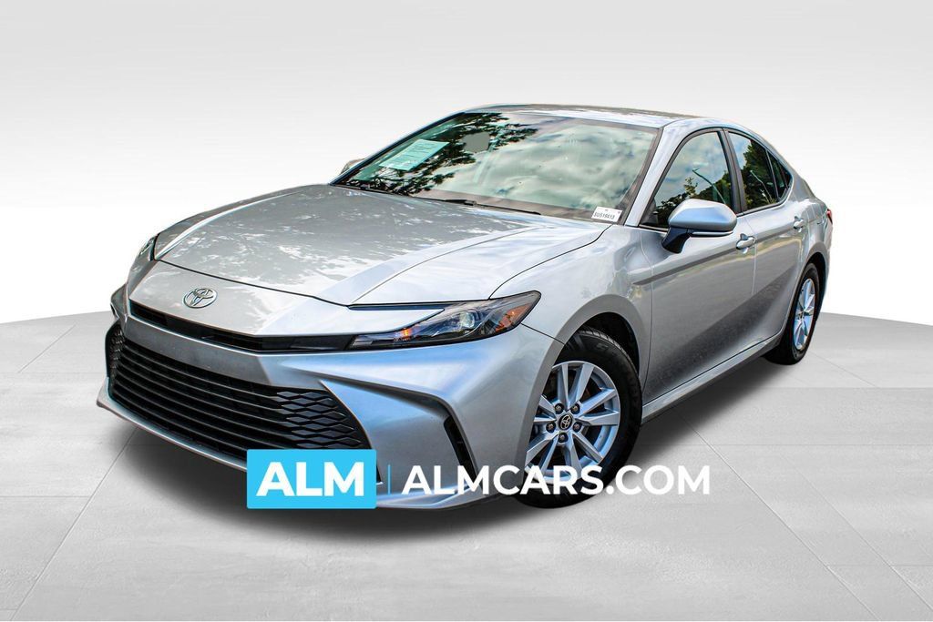 Used 2025 Toyota Camry LE FWD image 1
