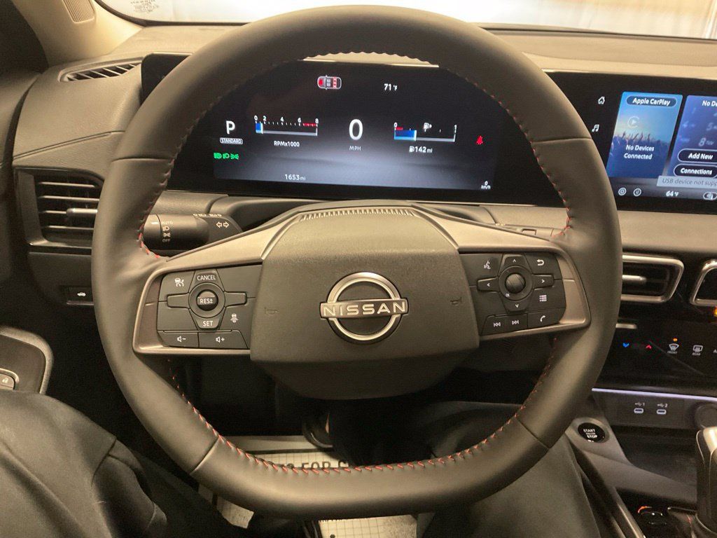 Used 2026 Nissan Sentra SR w/ Floor Mat Package FWD image 6