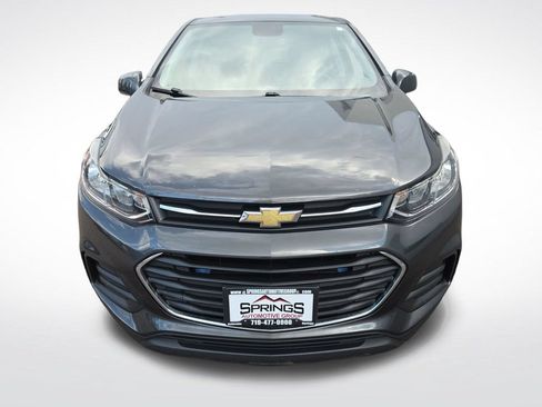Used 2019 Chevrolet Trax LS FWD image 8