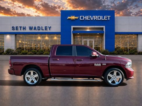 Used 2016 RAM 1500 Sport w/ Convenience Group RWD image 8
