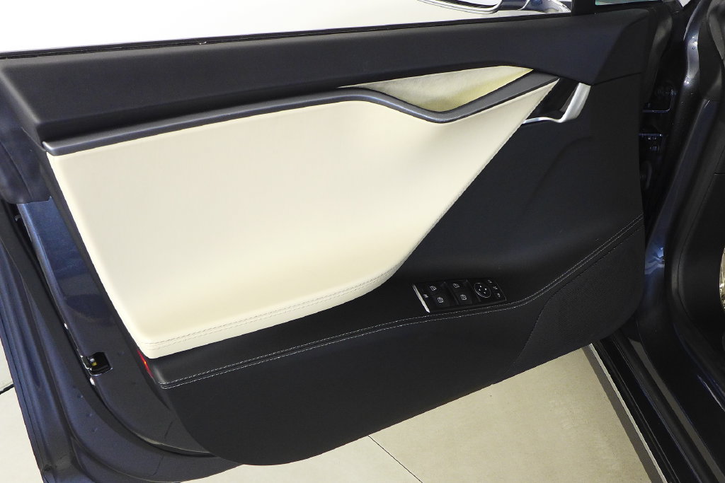 Used 2018 Tesla Model S 75D AWD/4WD image 11