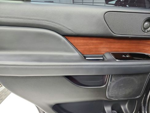 Used 2023 Lincoln Navigator Reserve image 47