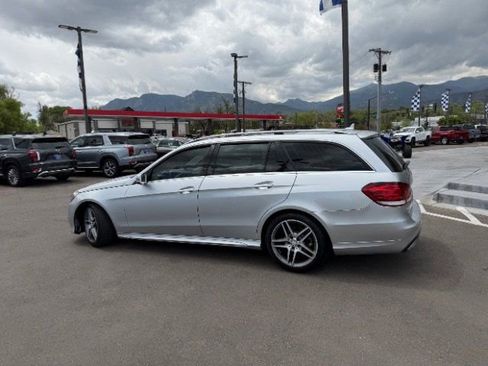 Used 2015 Mercedes-Benz E 350 4MATIC Wagon w/ Premium 1 Package image 11