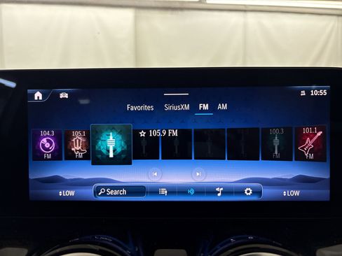 Certified 2025 Mercedes-Benz GLA 250 image 22