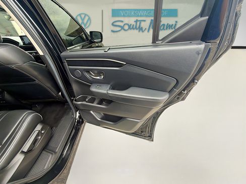 Used 2025 Honda Pilot Elite image 31