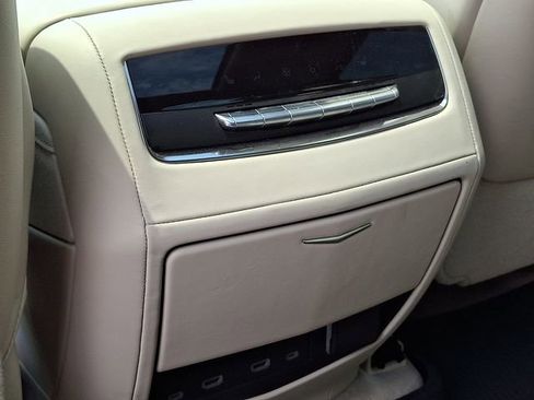 Used 2021 Cadillac Escalade Premium Luxury Platinum w/ Heavy-Duty Trailer Package AWD/4WD image 9