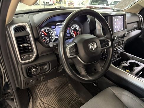 Used 2019 RAM 1500 Big Horn AWD/4WD image 9