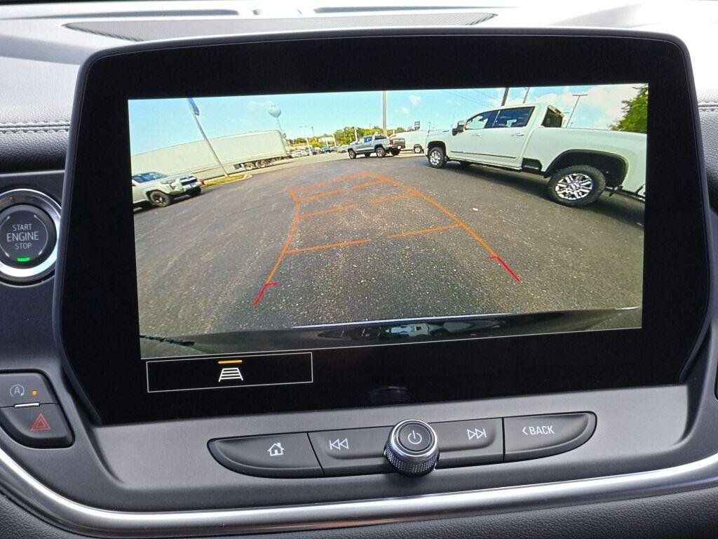 New 2026 Chevrolet Blazer LT w/ Convenience Package FWD image 31