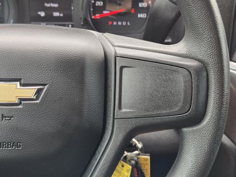 Used 2023 Chevrolet Silverado 2500 Custom w/ Custom Value Package image 26