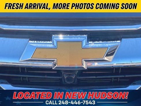 Used 2025 Chevrolet Equinox LT FWD image 11