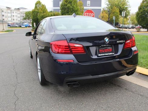 Used 2013 BMW 550i w/ M-Sport Package image 5
