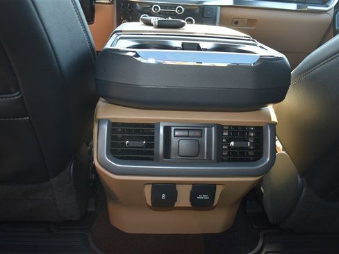 Used 2022 Ford F150 Lariat w/ Equipment Group 502A High image 32