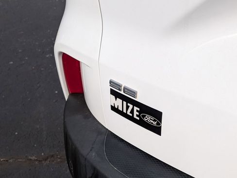 Used 2021 Ford Escape SE image 24