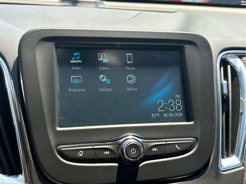 Used 2018 Chevrolet Malibu LT FWD image 10