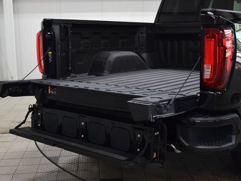 Used 2024 GMC Sierra 1500 Denali AWD/4WD image 26
