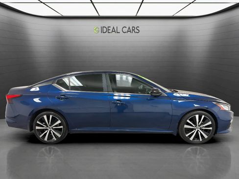 Used 2021 Nissan Altima 2.0 SR FWD image 6
