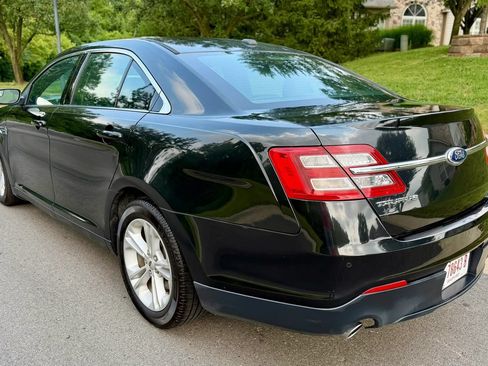 Used 2013 Ford Taurus SEL FWD image 7