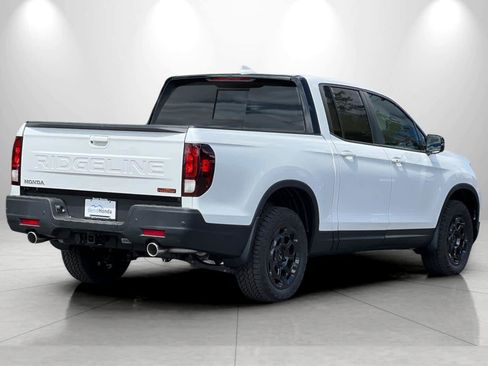 New 2025 Honda Ridgeline TrailSport+ image 2