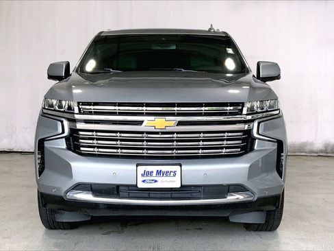 Used 2023 Chevrolet Tahoe LT w/ LT Signature Package RWD image 2
