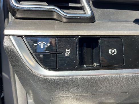 Used 2023 Kia Sportage X-Line image 24