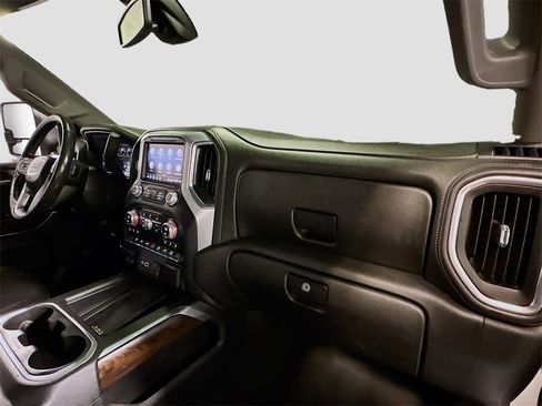 Used 2020 GMC Sierra 2500 SLT w/ SLT Premium Plus Package image 29