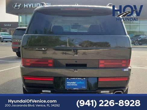 Certified 2025 Hyundai Santa Fe Calligraphy image 8