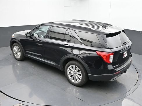 Used 2023 Ford Explorer Limited w/ Limited Technology Package AWD/4WD image 34