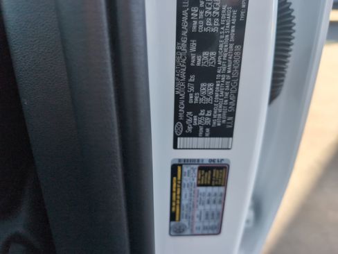 Used 2025 Hyundai Santa Fe SE image 26