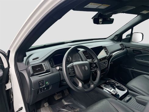 Used 2023 Honda Passport Elite image 9