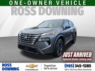 Used 2025 Nissan Rogue SV video 1