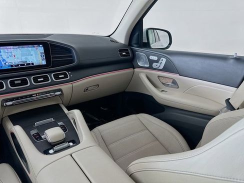 Certified 2020 Mercedes-Benz GLS 450 4MATIC image 24