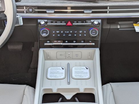 New 2026 Hyundai Santa Fe Calligraphy image 17