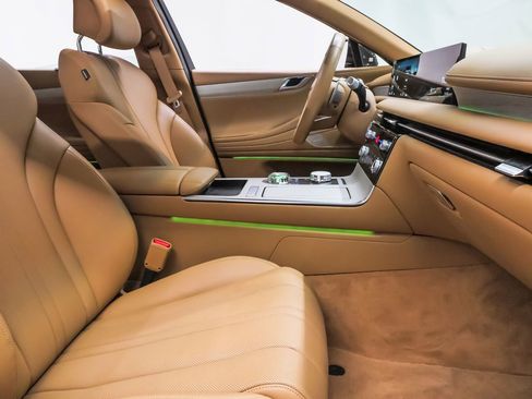 Certified 2026 Genesis G80 2.5T Advanced image 14