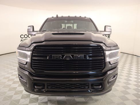 Used 2024 RAM 2500 Laramie w/ Night Edition image 10