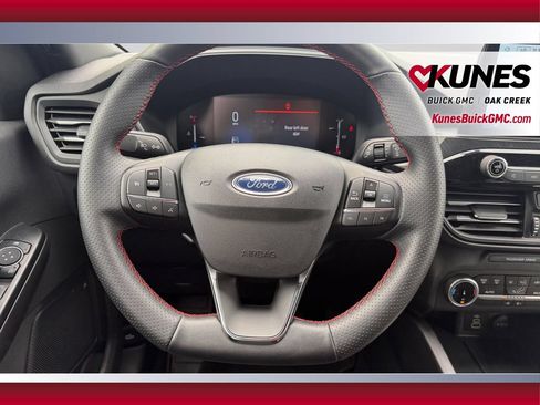 Used 2025 Ford Escape ST-Line AWD/4WD image 15