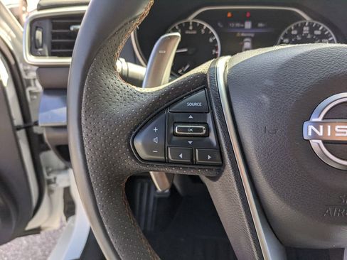 Used 2023 Nissan Maxima SR w/ Sport Mat Group image 28