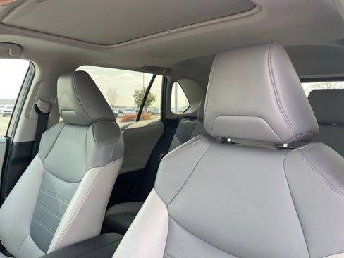 Used 2019 Toyota RAV4 XLE Premium w/ Advanced Technology Package image 23