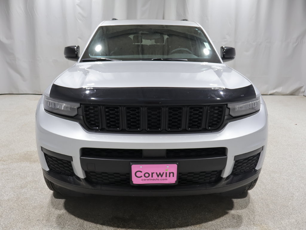 Used 2024 Jeep Grand Cherokee L Altitude AWD/4WD image 8