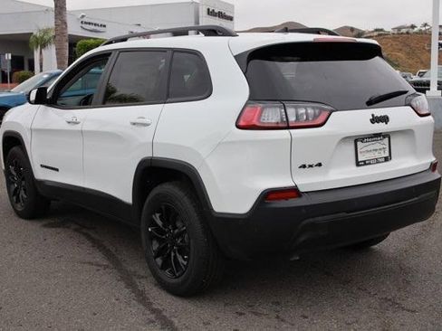 New 2023 Jeep Cherokee Altitude Lux image 6