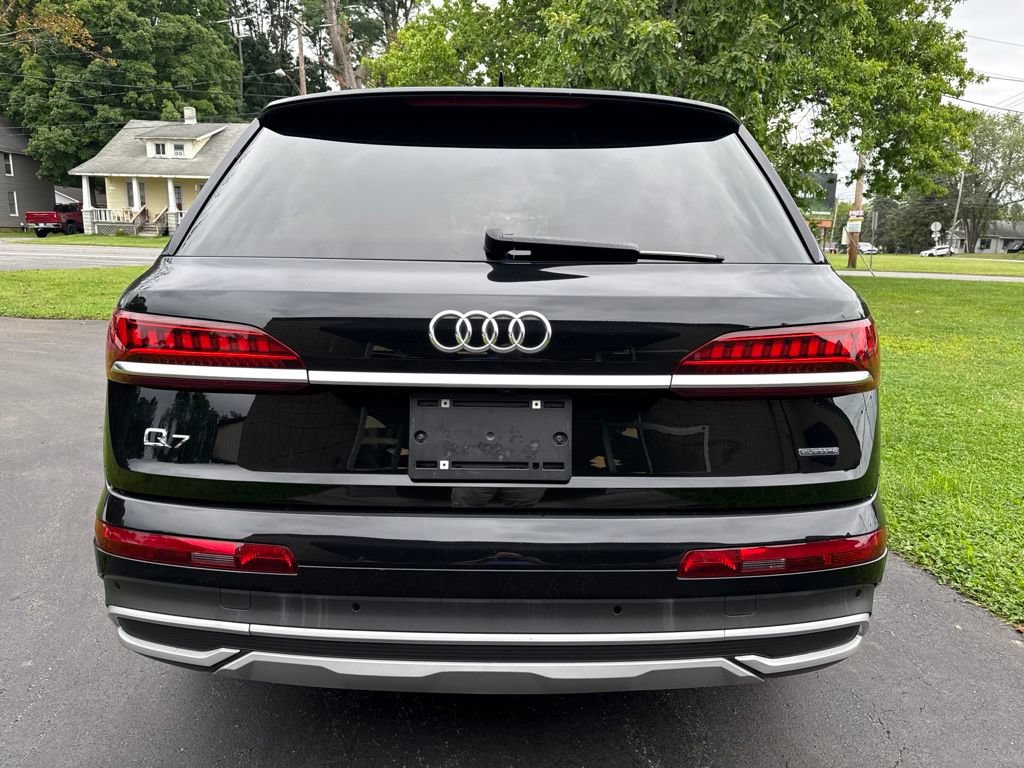 Used 2023 Audi Q7 3.0T Prestige w/ Prestige Package AWD/4WD image 9