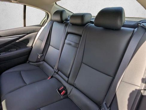 Used 2020 INFINITI Q50 Luxe w/ Essential Package (3.0T Luxe) image 16