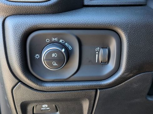 New 2026 RAM 1500 Express RWD image 18