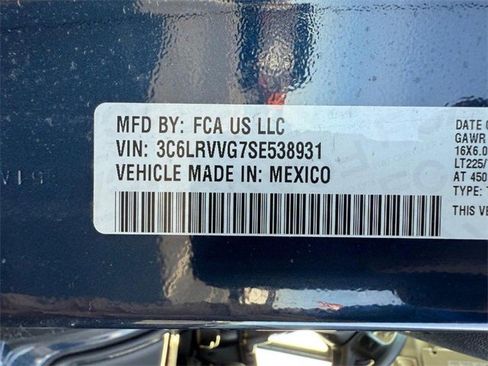 New 2025 RAM ProMaster 2500 w/ Quick Order Package 22G SLT image 31