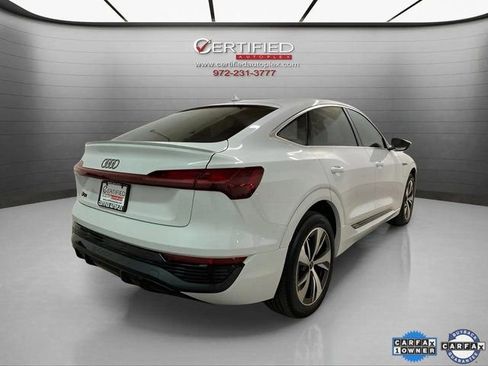 Used 2024 Audi Q8 e-tron Premium image 6